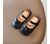 Girl leather , soft comfortable dsing shoes with Parisian style, elegant, suitable for spring and spring 2025