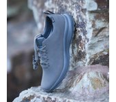 Nuevos hombres de primera capa mate de bajo perfil de los hombres cómodos de cuero completo impermeable al aire libre casual zapatos de garantía de calidad de un año
