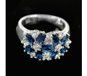 Huitan Hot Sale Cocktail Party Ring Flower Cubic Zirconia  Valentine's Day Gift  Fashion Jewelry Luxury Rings for Women & Lover