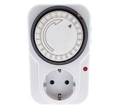 LILI HOME Temporizador Programable de 24 Horas ideal para automatizar el encendido y apagado de aparatos eléctricos. Con una capacidad de programación diaria de 24 horas, puedes definir múltiples periodos de funcionamiento con gran precisión.