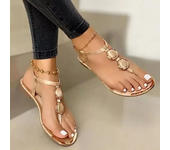 2025 nuevas sandalias de verano para mujer, chanclas informales a la moda para playa y exteriores, sandalias con decoración de Metal, zapatos planos para mujer, talla grande 35-43