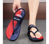 Las nuevas sandalias de los hombres usan chanclas de verano antideslizantes zapatos de playa de moda para hombres de suela gruesa