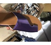Fregona de cuero pendiente cubierta del talón del dedo del pie zapatillas geniales de gran tamaño para mujer