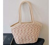 Trendy Sweet Woven Tote Bag Tassels Pendant Breathable Straw Handbag Polyester Beige Summer Beach Bag Female