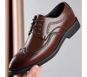 Men Classic Retro Brogues Men Lace Up Business Leather Shoes Formal Office Flats Men Wedding Party Oxford Shoes