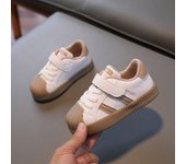 Nuevo compañero de clase Niños Zapatos de bebé Bebés Zapatos de tablero de cabeza de concha Niñas Pequeños zapatos blancos