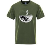 Camiseta de astronautas con diseño creativo de deshierbe en la Luna para hombre, camisa transpirable de moda, ropa creativa, camiseta de gran tamaño