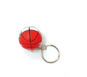 3D basketball model keychain, sports fan souvenir, car decoration collection men's gift keychain