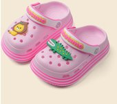 De dibujos animados león cocodrilo zapatillas de los niños de suela suave antideslizante bebé agujero zapatos