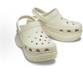 Buroalma  Sandalias Crocs Classic Mega Crush Clog Bone White para Mujer