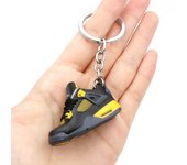 3D Mini 3D Sports Shoes Keychain Basketball Shoes Keychain Finger Skateboard Accessories Men's and Women's Trendy Pendant