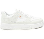 Shoes Deportivos marca Refresh para mujer en color blanco