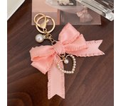 1pc Bowknot Key Chain Creative Car Keychain Car Key Ring Bag Pendant Mobile Phone Pendant Women Car Key Holder Car Accessories