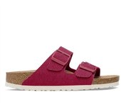 Cómoda  Cómoda chancla BIO mujer de Birkentock. Modelo Arizona de hebillas VEGANA RIVER LOGO en CANVAS fuxia. Planta anatómica que recoge el pie. Piso antideslizante. Altura Tacón bajo (1-3 cm) Referencia 1026723-FUXIA
