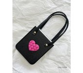 Luxury Korean Cute Handbag Love Heart Black Case for Samsung Z Flip3 5G Z Flip3 Zflip3 Zflip4 Z Flip 4 Fresh Cover with Chain