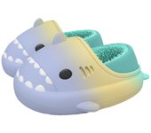 Zapatillas de algodón con tacón para niños Rainbow Shark, material impermeable EVA, cálidas y cómodas en invierno, felpa, impermeables y antideslizantes, zapatillas de tiburón bebé de felpa para interiores para el hogar, adecuadas para niños y niñas