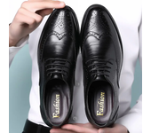 Handcrafted Mens  Oxford Shoes Genuine Calfskin Leather Brogue Dress Shoes Classic Business Formal Shoes Man