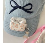 Cartoon bear with bowknot, suitable for AirPods protective cover / AirPods Pro Apple earphone cover with lanyard.