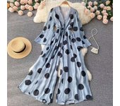 Talla grande Vestido con estampado de lunares de cuello cruzado de manga farol bajo fruncido