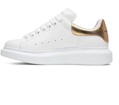 Pequeños zapatos blancos zapatos de muffin de suela gruesa de piel de vaca zapatos de tablero casuales para hombres versátiles