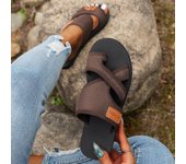Verano nuevas señoras fondo plano conjunto dedo del pie fresco zapatillas cómodo transpirable playa zapatillas mujeres