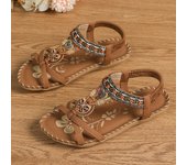 Sandalias de estilo bohemio para las mujeres, la primavera y el verano de nuevo tamaño grande plana flor sandalias de diamantes de imitación, dedo del pie abierto fuera de desgaste sandalias de playa