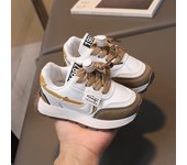 Nuevos niños zapatos casuales adolescentes primavera y otoño al aire libre niño suave fondo zapatos para correr
