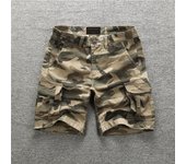 Nuevos pantalones cortos cargo de camuflaje, pantalones casuales sueltos, pantalones de cinco cuartos
