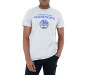 NOS NBA REGULAR TEE GOLWAR HGRMJB: Camiseta NBA Regular Golden Warriors, gris. Perfecta para los seguidores del equipo que buscan una camiseta cómoda y con estilo. ✅ Entrega 24/72h a España (península)