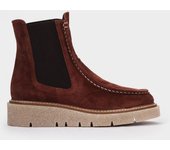 Pedro Miralles Botines de serraje de color granate modelo BRISTOL en tonos Rojos. Hecho a mano en España.