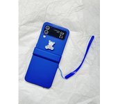 Korean Fresh Portable Rope Cute Cartoon Bear Case for Samsung Galaxy Z Flip 3 4 5G Z Flip3 Zflip3 Flip4 Zflip4 Flip5 Cover