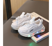 Zapatos Niña 202New LED Child Trainers 1-8Years Old Boy Girl Tennis Shoe Sport Shoe for Toddlers Glowing Kid Sneakers Kids Shoe
