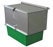 Nido Cuna Exterior para Jaula de Conejos con Cubeta Verde Intercambiable