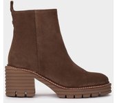 Pedro Miralles Botines de ante de color marrón con plataforma modelo ZACAPA en tonos Marrones. Hecho a mano en España.