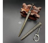 Many models of metal scabbard of famous ancient swords, keychain pendant of small unopened blade weapons