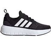 Zapatillas Adidas Swift Run23 para niños en color negro