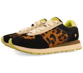 Zapatillas Y Deportivas marca Gioseppo para mamis en color marrón