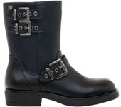 Botas marca Mustang modelo 59832 C56591 para calzado mujer en color negro