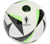 Football adidas Fussballliebe Euro24 Club IN9374 balón de la serie Fussballliebe Euro24 Club, con materiales resistentes y un diseño vibrante inspirado en la Eurocopa 2024.