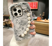 The New Fall/Winter Plush Niche Pearl Bracelet Phone Case For iPhone 15 14 Plus 13 12 Pro 11 Max Case