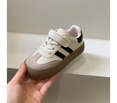 Negro y blanco compañero de clase zapatos deportivos de los niños zapatos de entrenamiento moral de las niñas zapatos de tablero de algodón de dos niños de terciopelo zapatos de bebé
