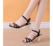 Sandalias de tacón inclinado de moda de las mujeres Cómodo blanco tacones altos de verano de las mujeres zapatos de diamantes de imitación de zapatos