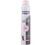 NIVEA Black & White Invisible Original Spray (1 x 200 ml), desodorante antimanchas de cuidado femenino, desodorante invisible para proteger la piel y la ropa