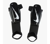 Nike Charge - Negro - Espinilleras Fútbol Niño talla L