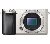 Sony a ILCE-6000 Cuerpo MILC 24,3 MP CMOS 6000 x 4000 Pixeles Grafito, Gris
