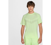Nike Stride Camiseta de running de manga corta Dri-FIT ADV - Hombre - Amarillo (XXL)
