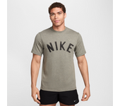 Nike Primary Swoosh Camiseta Dri-FIT versátil de manga corta - Hombre - Gris (XL)