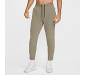 Nike Unlimited Pantalón versátil con bajos con cremallera Dri-FIT ADV - Hombre - Verde (L)