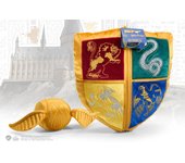 Harry Potter - Hogwarts crest and Golden Snitch plush / zestaw pluszaółw Harry Potter: poduszka herb Hogwartu oraz Złoty Znicz