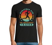 Camiseta Hombre Manga Corta Papá maratón como un papá normal pero m laTostadora
